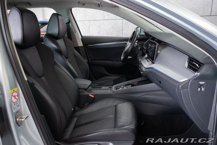 Škoda Octavia 1.5 G-TEC*KAMERA*ACC*DSG* 2021