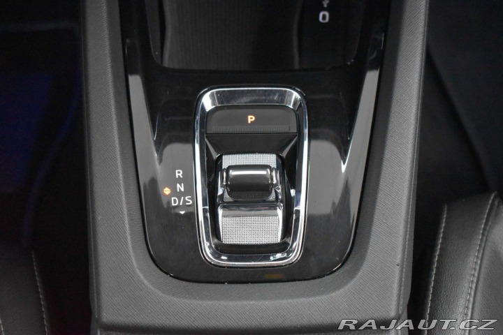 Škoda Octavia 1.5 G-TEC*KAMERA*ACC*DSG* 2021