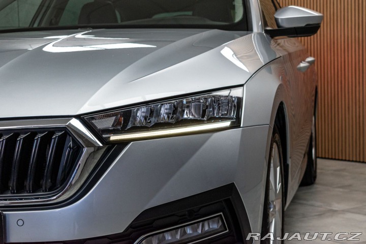 Škoda Octavia 1.5 G-TEC*KAMERA*ACC*DSG* 2021