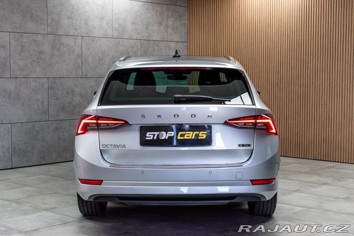 Škoda Octavia 1.5 G-TEC*KAMERA*ACC*DSG* 2021