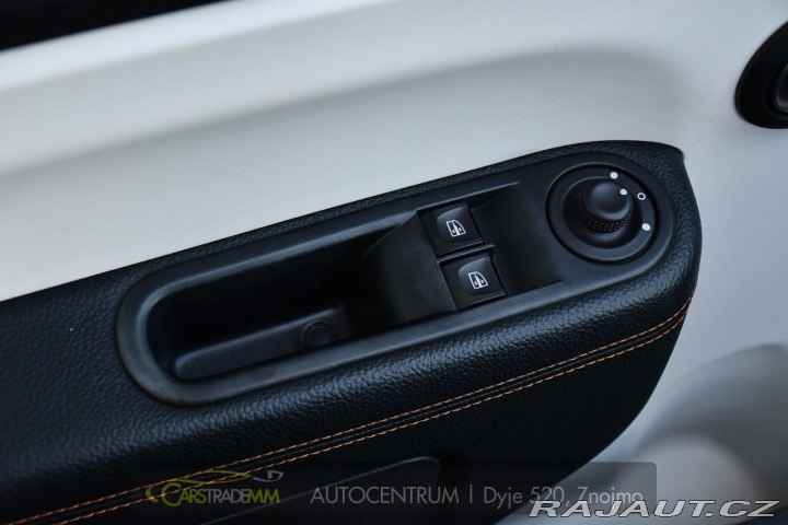 Renault Twingo EV VIBES VÝHŘEV 2021