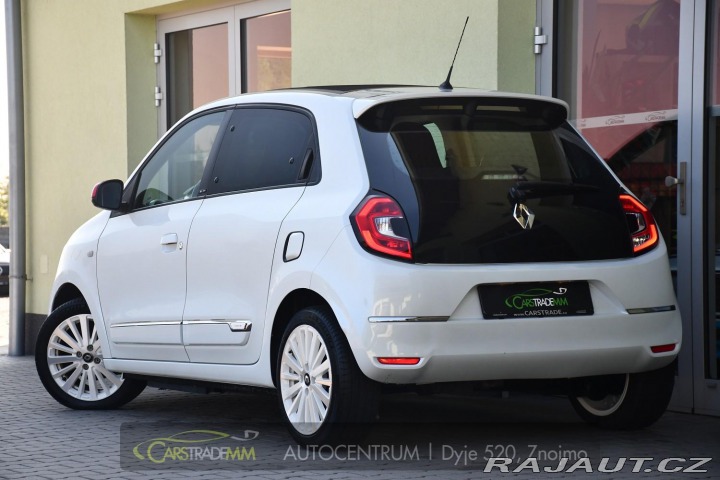 Renault Twingo EV VIBES VÝHŘEV 2021
