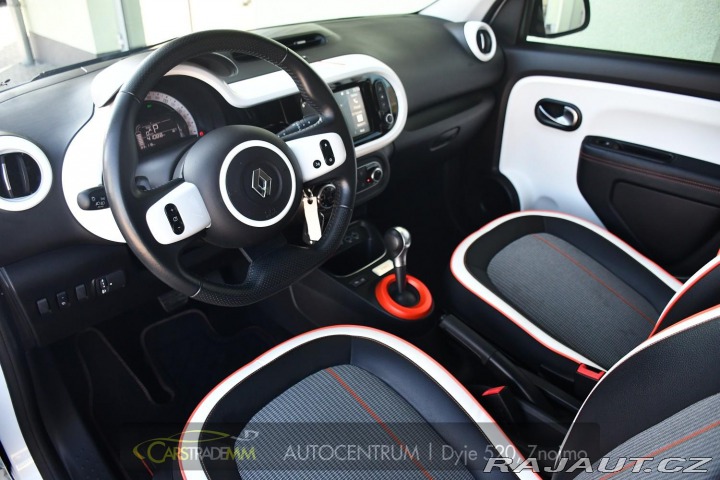 Renault Twingo ZE VIBES VÝHŘEV 2021