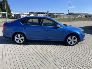 Škoda Octavia 1,8 i 132kw DSG Style Xen 2013