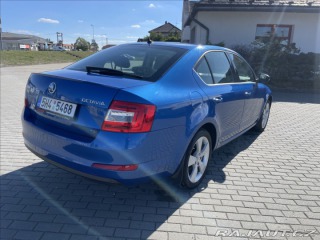 Škoda Octavia 1,8 i 132kw DSG Style Xen 2013