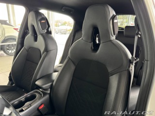 Nissan Juke  1800