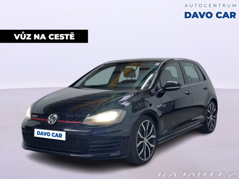 Volkswagen Golf 2,0 TSI GTI Xenon 1.Majit