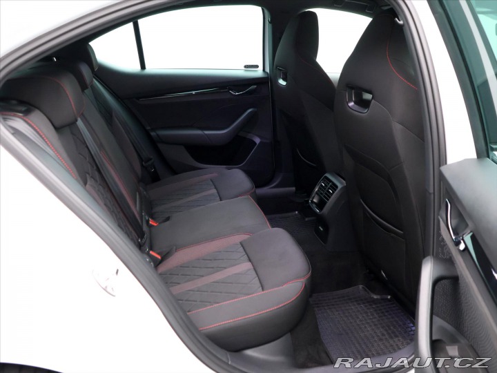 Škoda Octavia 2,0 TDI RS 4x4 Matrix DPH 2023