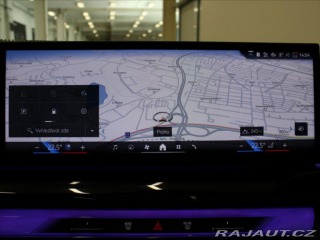 BMW 5 3,0 550e xDrive M-paket B 2025