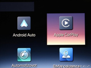 BMW 5 3,0 550e xDrive M-paket B 2025