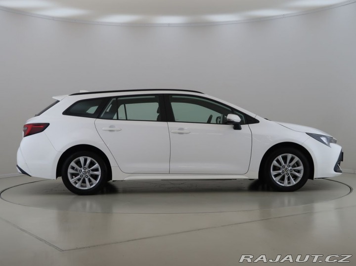 Toyota Corolla 1.8,hybrid,e-CVT,Comfort, 2025