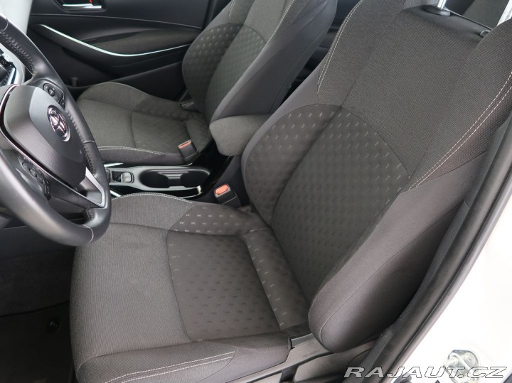 Toyota Corolla 1.8,hybrid,e-CVT,Comfort, 2025