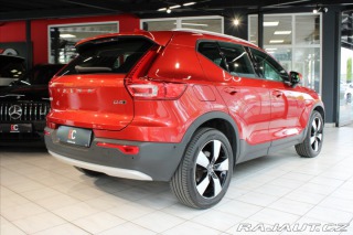 Volvo XC40 D4 AWD Momentum PilotAs/3 2018