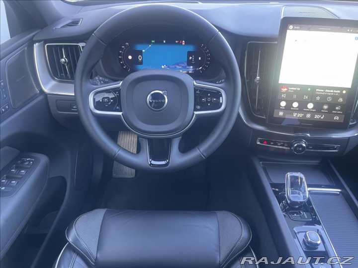 Volvo XC60 2,0 B5 AWD PLUS BLACK EDI 2025