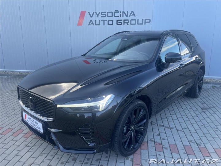 Volvo XC60 2,0 B5 AWD PLUS BLACK EDI 2025