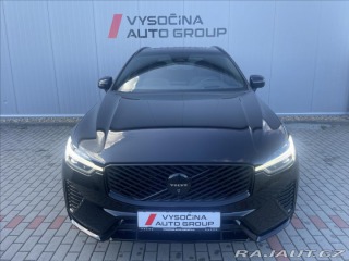 Volvo XC60 2,0 B5 AWD PLUS BLACK EDI 2025