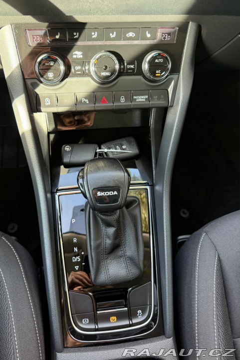 Škoda Karoq Škoda Karoq 1.5 TSi 110kw 2023
