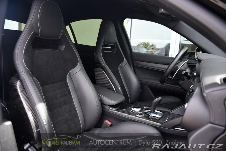 Alfa Romeo Stelvio 2.9V6 Bi-T SPARCO REZERVA 2024