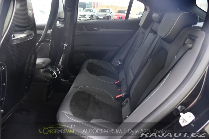 Alfa Romeo Stelvio 2.9V6 Bi-T SPARCO REZERVA 2024