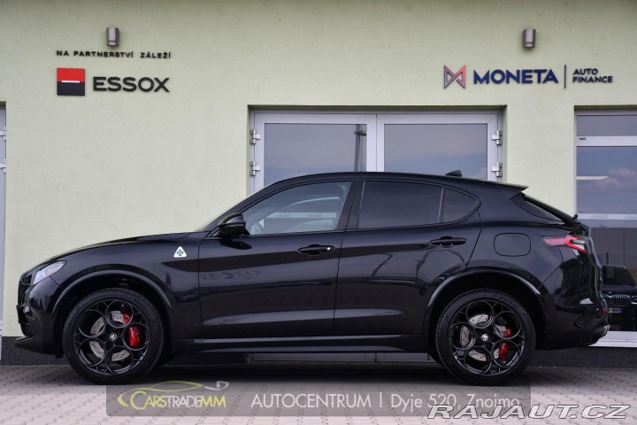 Alfa Romeo Stelvio 2.9V6 Bi-T SPARCO+AKRAPOV 2024