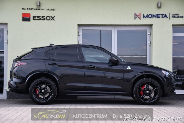 Alfa Romeo Stelvio 2.9V6 Bi-T SPARCO+AKRAPOV 2024