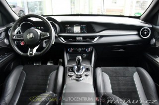 Alfa Romeo Stelvio 2.9V6 Bi-T SPARCO+AKRAPOV 2024