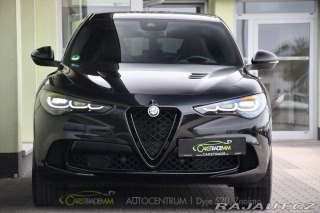 Alfa Romeo Stelvio 2.9V6 Bi-T SPARCO+AKRAPOV 2024