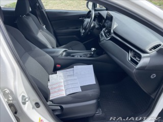Toyota C-HR 1,8 i 72kw Hybrid CVT CZa 2017