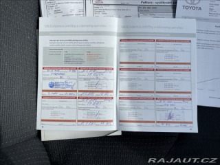 Toyota C-HR 1,8 i 72kw Hybrid CVT CZa 2017