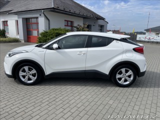 Toyota C-HR 1,8 i 72kw Hybrid CVT CZa 2017