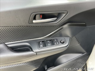 Toyota C-HR 1,8 i 72kw Hybrid CVT CZa 2017