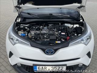 Toyota C-HR 1,8 i 72kw Hybrid CVT CZa 2017