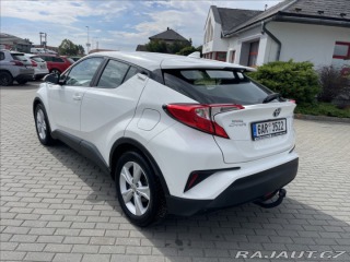 Toyota C-HR 1,8 i 72kw Hybrid CVT CZa 2017