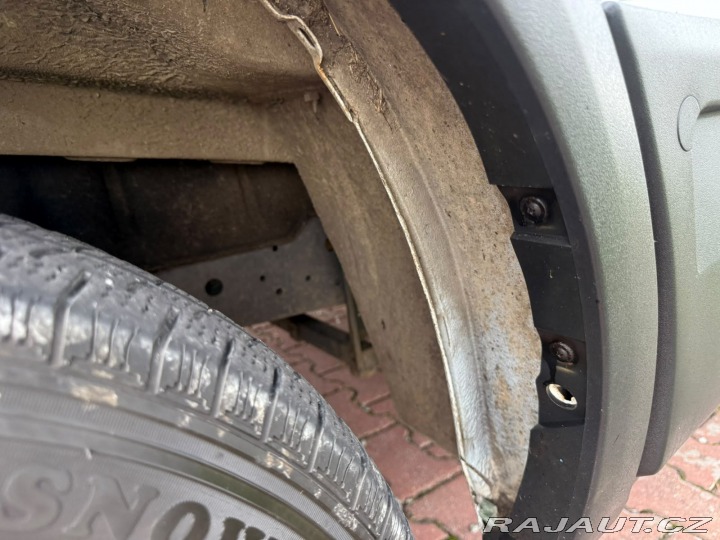 Ostatní značky Ostatní modely Iveco DAILY 35C15V 3.0D 1 2011