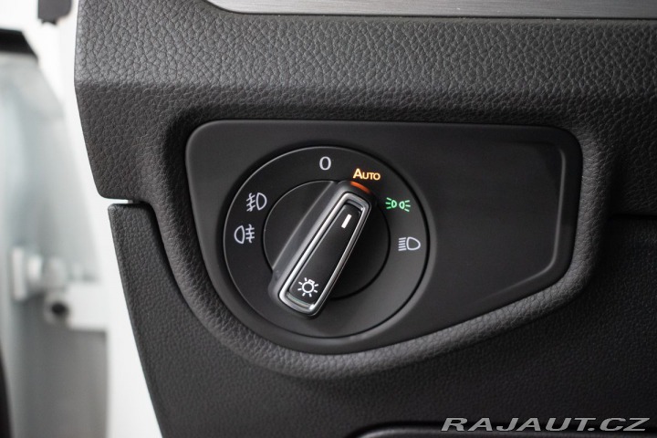Volkswagen Touran 1.5 TSI TAŽNÉ*7.MÍST*DPH* 2024