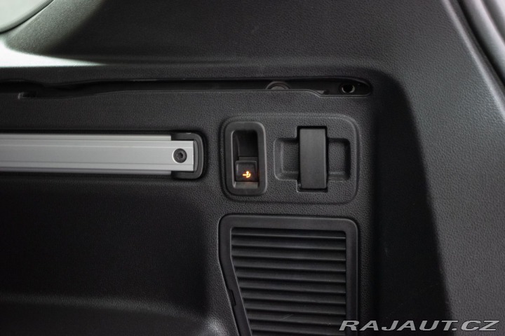 Volkswagen Touran 1.5 TSI TAŽNÉ*7.MÍST*DPH* 2024