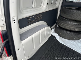 Volkswagen Caddy 1.6TDI 75kw 2-míst 2014