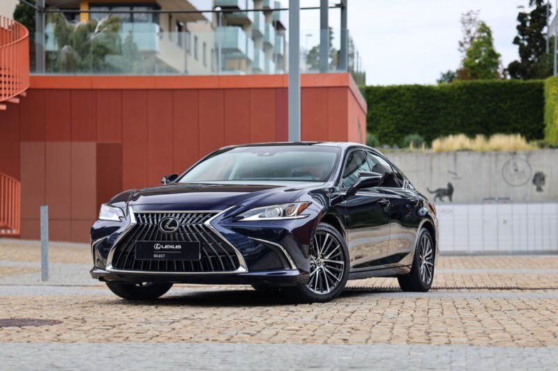 Lexus Ostatní modely ES 300h 300H HEV BUSINESS EDITION