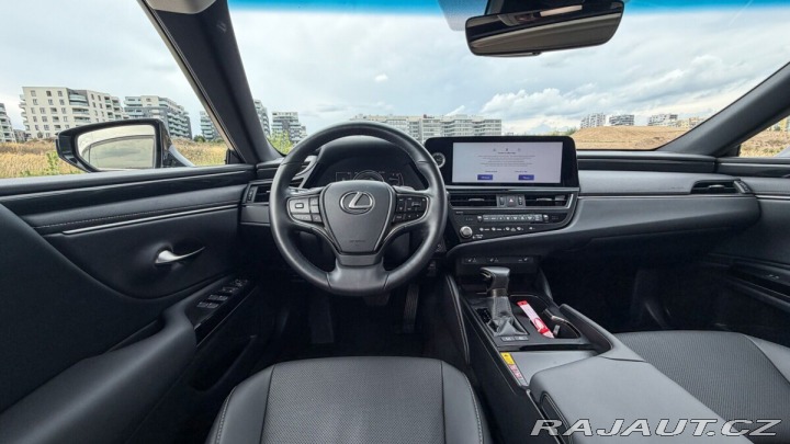 Lexus Ostatní modely ES 300h 300H HEV BUSINESS EDITION 2025