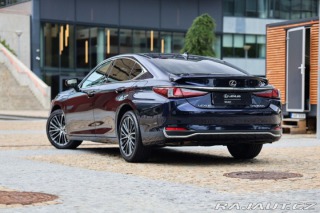 Lexus Ostatní modely ES 300h 300H HEV BUSINESS EDITION 2025