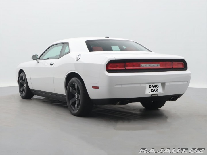 Dodge Challenger 3,6 L SXT 227kW Pentastar 2012
