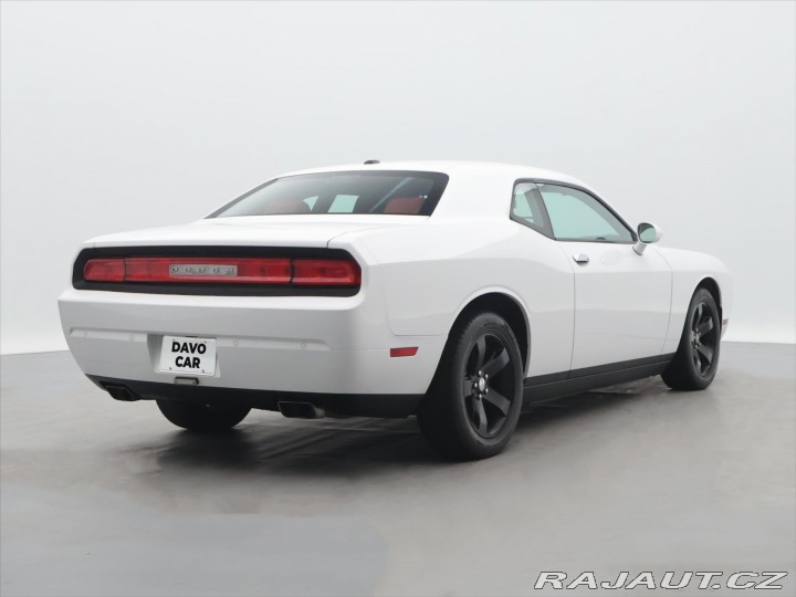 Dodge Challenger 3,6 L SXT 227kW Pentastar 2012
