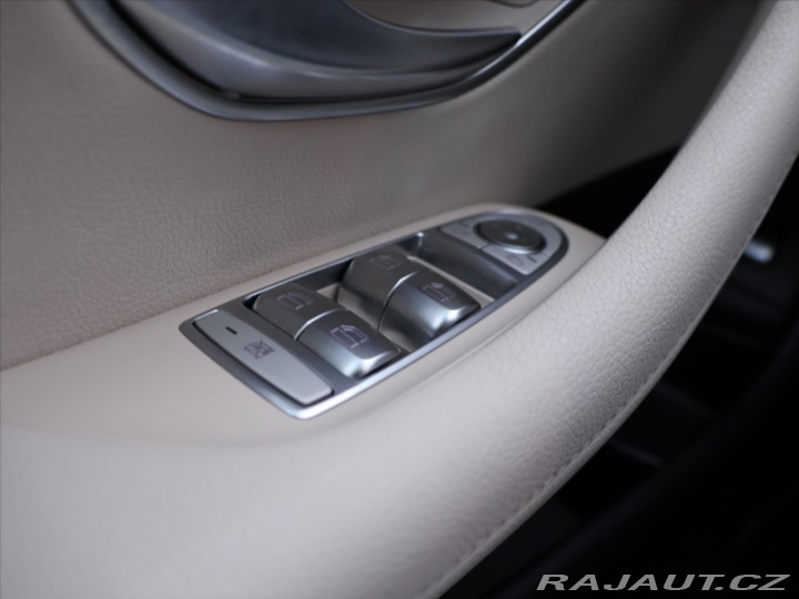 Mercedes-Benz E 2,0 300d 180kW DPH 360° A 2018