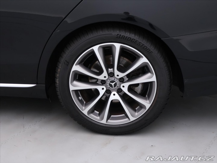 Mercedes-Benz E 2,0 300d 180kW DPH 360° A 2018