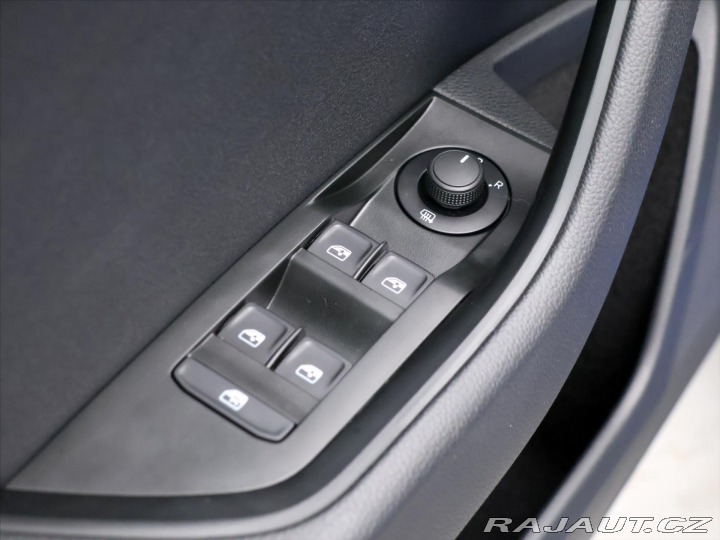 Škoda Superb 2,0 TDI 110kW Serv.Kniha 2020