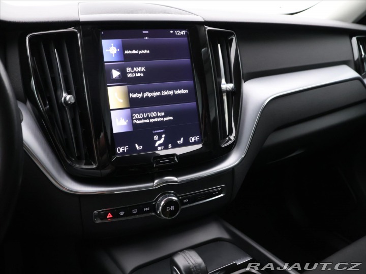 Volvo XC60 2,0 B4 Drive-E MomentumPr 2021