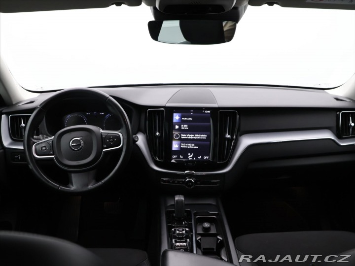 Volvo XC60 2,0 B4 Drive-E MomentumPr 2021