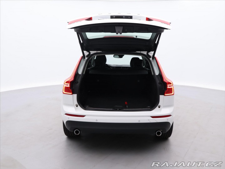 Volvo XC60 2,0 B4 Drive-E MomentumPr 2021