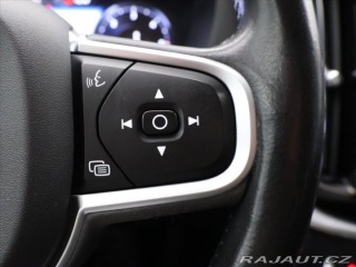 Volvo XC60 2,0 B4 Drive-E MomentumPr 2021