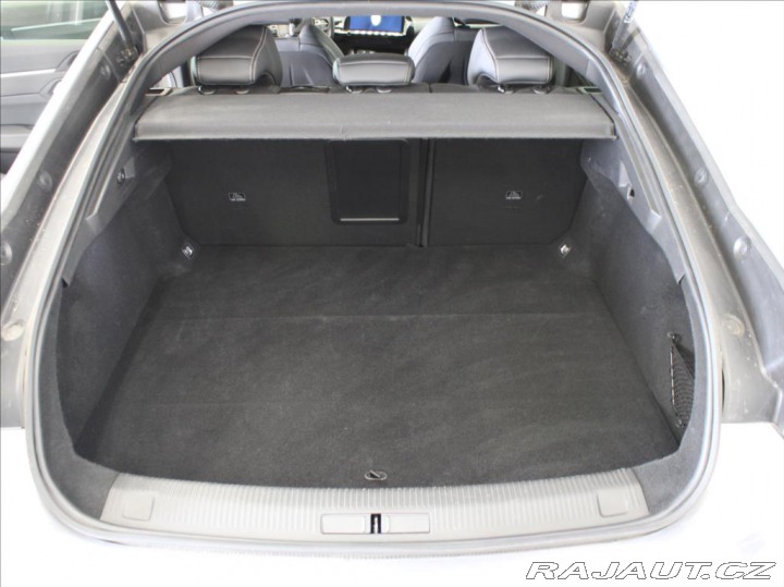 Peugeot 508 1,2 PT 130 AT Allure 8310 2024